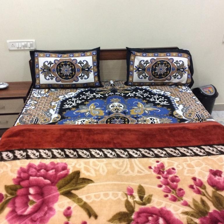 Hotel Honey Bunny Ahmedabad Chambre photo