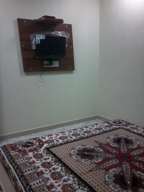 Hotel Honey Bunny Ahmedabad Extérieur photo